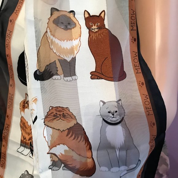 Cat Scarf, designer unknown - Picture 2 of 4